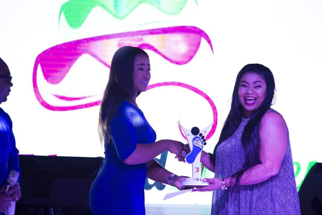 Empress Gifty Wins Award At Foot Print TV Dinner